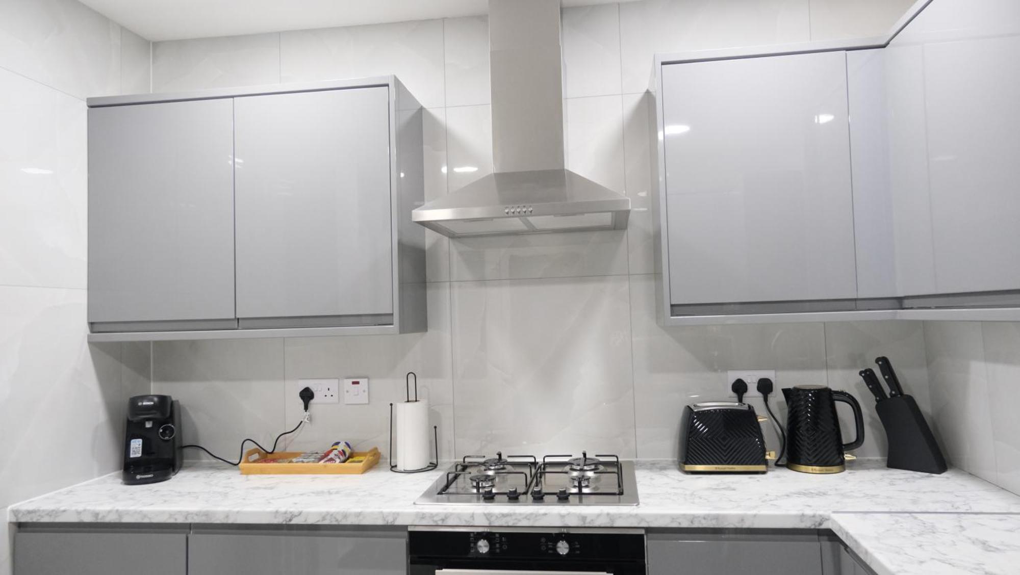 Modernized Three Bedroom House Near City Stadium, Attractions, City Centre - Sky N Netflix - Convenient Transport 曼彻斯特 外观 照片